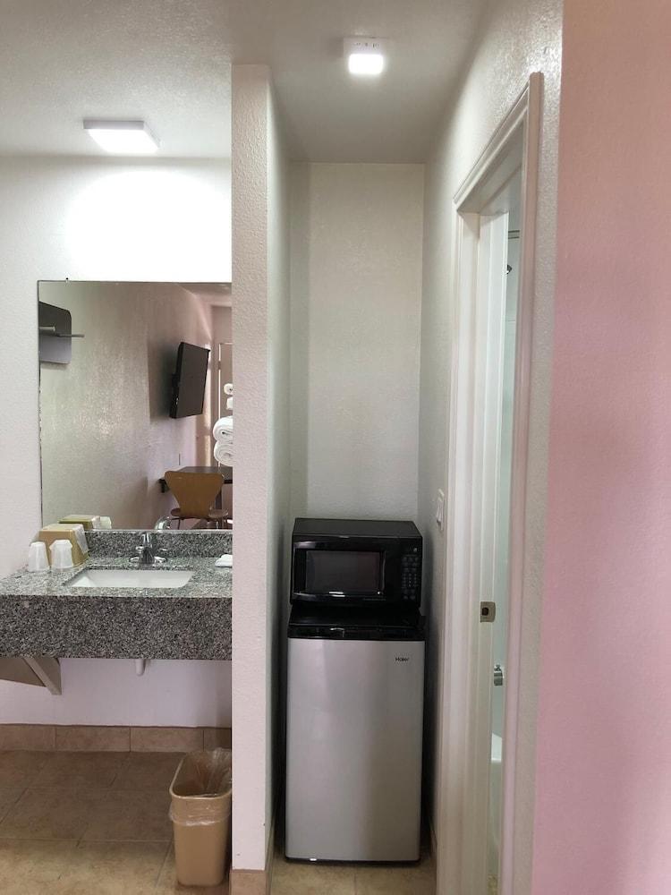 Motel 6-Clute, Tx Luaran gambar
